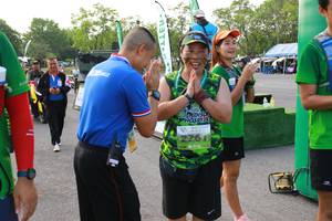 BIB: 2761
                            <button type="button" onclick="openModal(3564088)" class="btn btn-primary btn-sm float-right btn-popup" data-toggle="modal" data-target=".modal-high-quality">
                        <i class="fas fa-shopping-cart"></i> Add to Cart
                    </button>
                                            <button type="button" onclick="isThisMe(3564088, true)" class="btn btn-success btn-sm float-right btn-popup btn-isme hidden" data-toggle="tooltip" data-placement="bottom" title="นี่คือรูปของคุณใช่ไหม คลิกที่นี่เพื่อเอาเข้าอัลบั้ม">
                        <i class="fas fa-plus"></i> Add to album
                    </button>
                    <button type="button" onclick="isThisMe(3564088, false)" class="btn btn-warning btn-sm float-right btn-popup btn-isnotme hidden">
                        <i class="fas fa-ban"></i> Remove from album
                    </button>